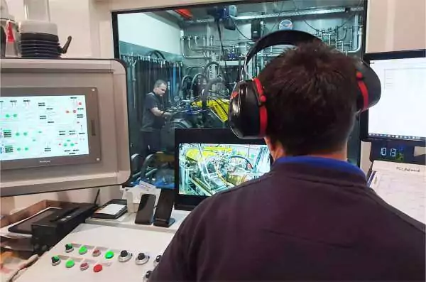 Hydraulikprüfstand Reparatur Pumpen + Motoren